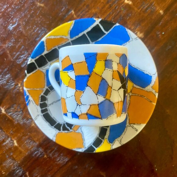 Set of 4 Trencadis Gaudi espresso cups/saucers, purchased in Barcelona, vintage. - Picture 4 of 10